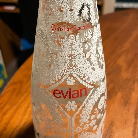 2008 Evian X Christian Lacroix Bottle (Unopened) - Picture 6 of 6